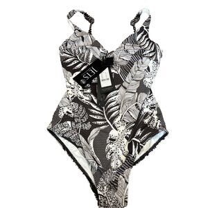 New Jets Australia Swimsuit 6 (W/ Underwire) J10734 - Cup Size D/DD NWT